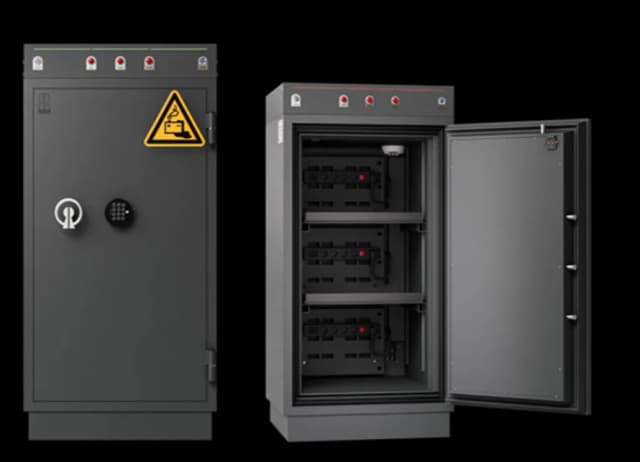 Robur Safe - Brannsikre batteriskap